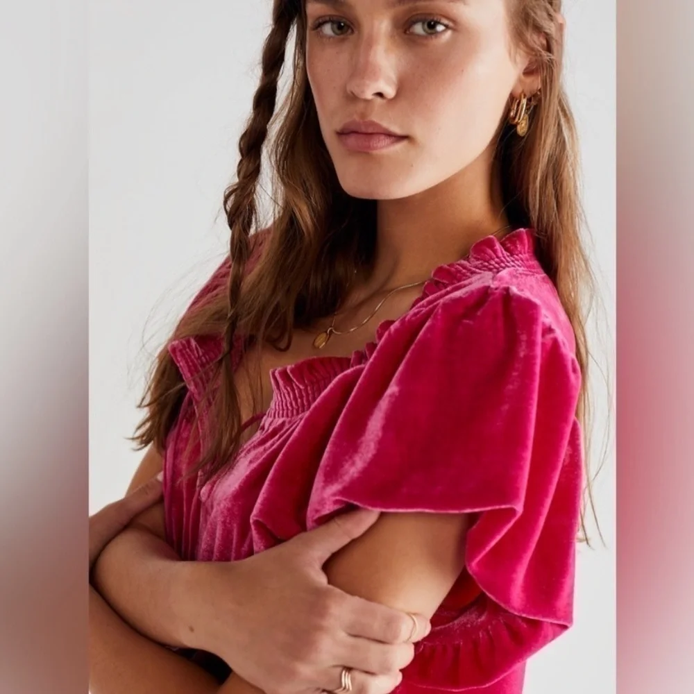 Free People Terese Velvet Top Phenom Pink